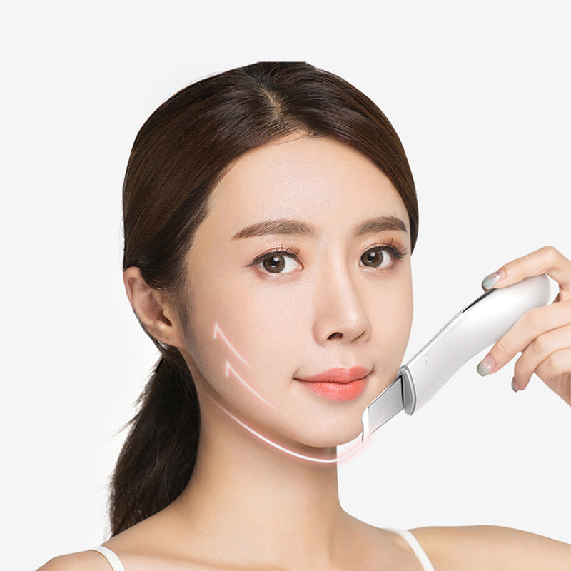 Pulitore imperfezioni viso Lushy, prodotto beauty con formula efficace per eliminare brufoli e imperfezioni della pelle.